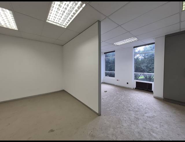 181M² OFFICE TO LET IN ROSEBANK